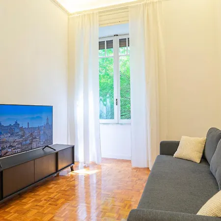 Domus San Giovanni Elegant * ローマ